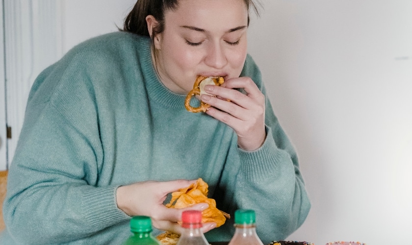 Featured image for “Snacking with Braces - A Complete Guide”