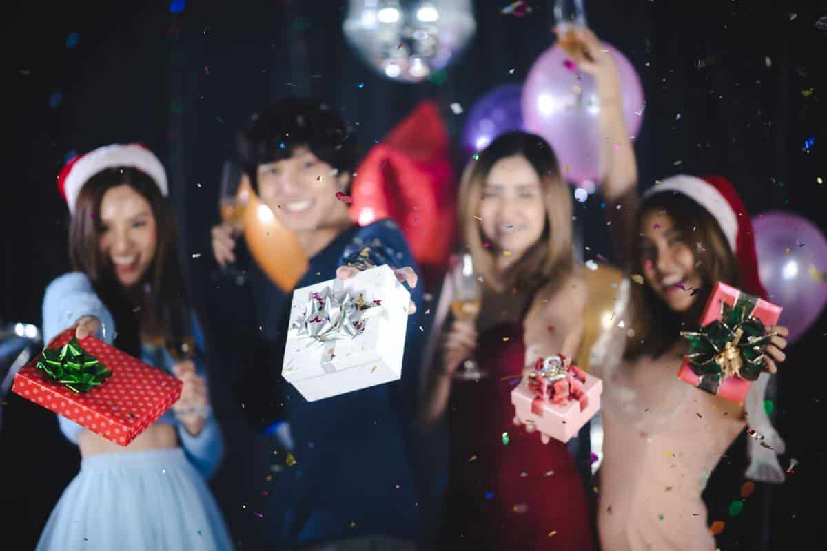 Featured image for “5 Tips to Keep Your Smile Safe During Orthodontic Treatment This New Year’s Eve”