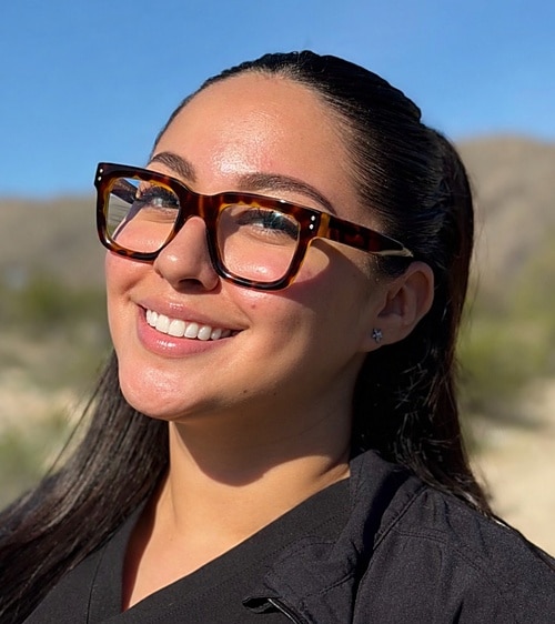 Dani (Smile Benefits Genius / Social Guru)